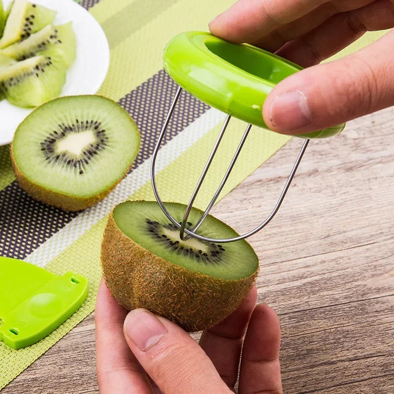 KiwiMaster 4-in-1 Kiwi Cutter and Slicer - Effortless Kiwi Preparation Tool