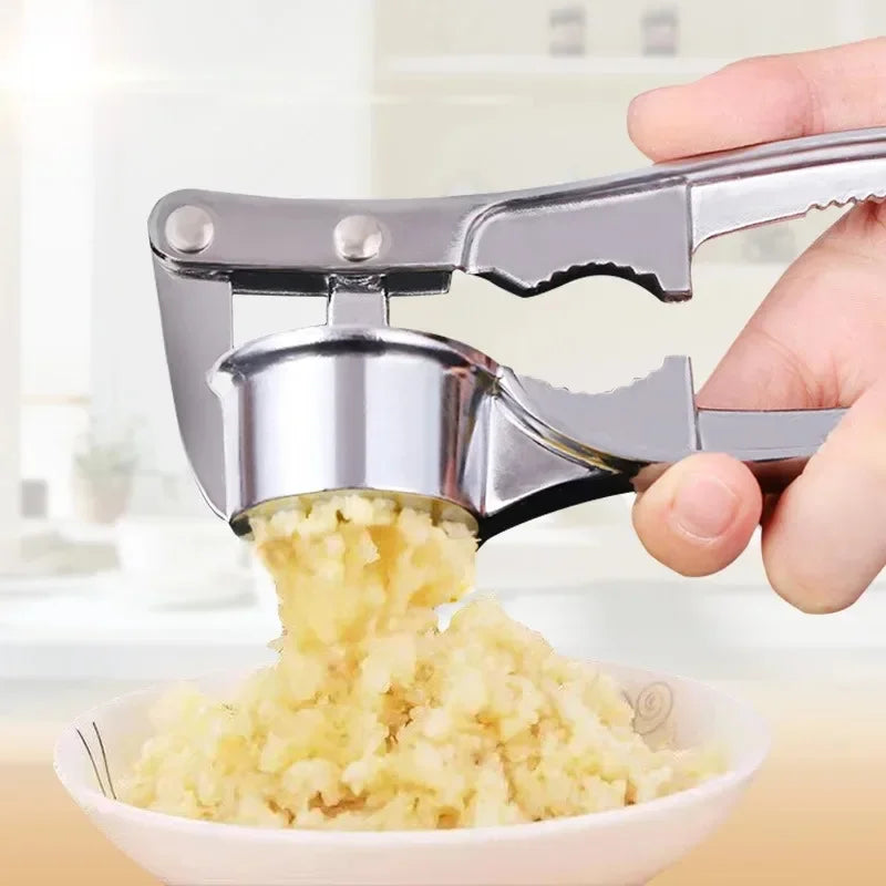 Garlic Boss - Stainless Steel Garlic Press and Mincer for Effortless Crushing