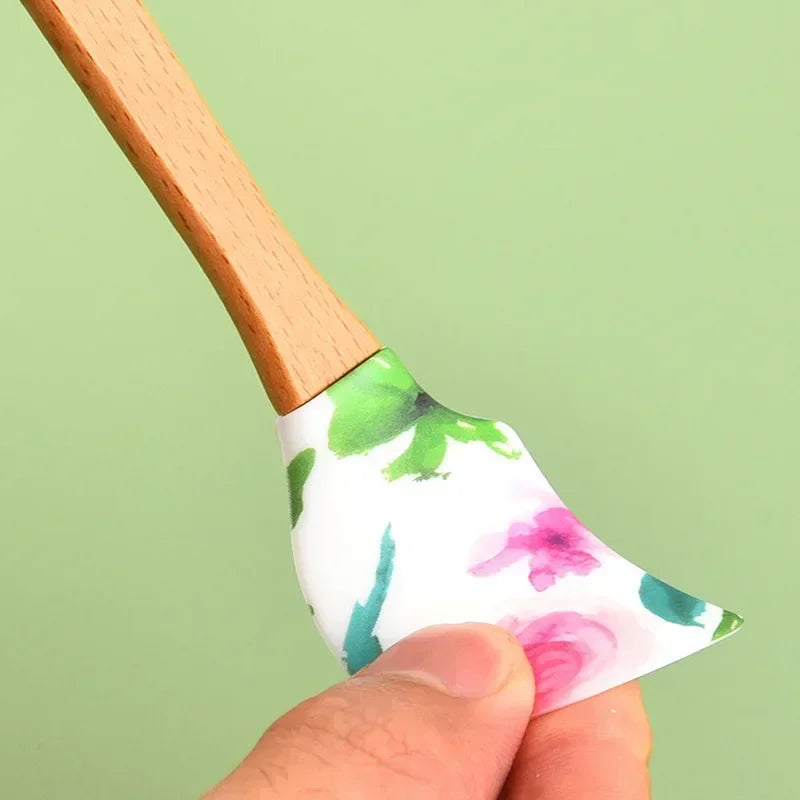 Mini Silicone Spatula - Colourful Baking and Cake Decorating Tool with Wooden Handle